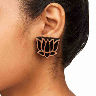LOTUS STUD EARRINGS (RJE695) image 1