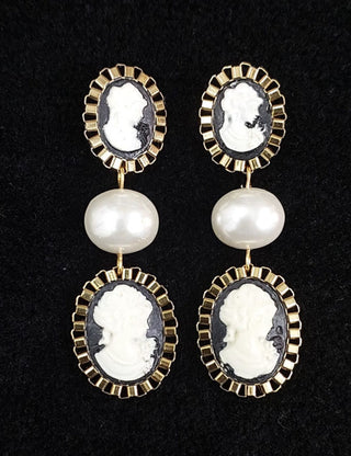 Bridgerton Duo Gold Cameo Earrings