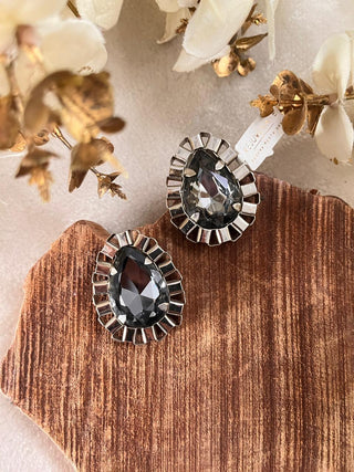 Worth the Crystal Earrings