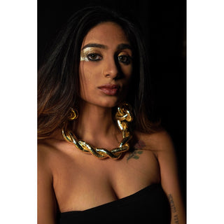 Golden Metallic Twisted Necklace (RJN2062)