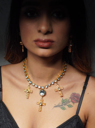 Cross And Kundan Modern Dulhan Choker (RJN2198)