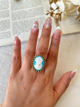 Golden Cameo Drama Ring