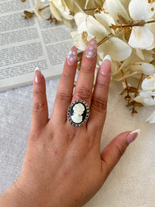 Silver Cameo Drama Ring