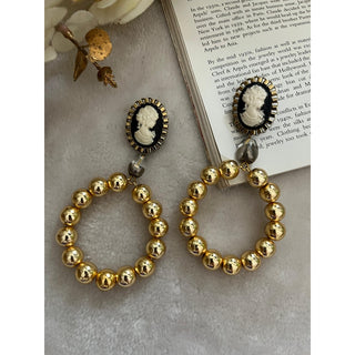 GOLDEN PEARL VICTORIA EARRINGS (RJE1201) image 3