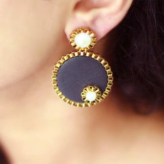 Wooden-Pearl-Top Earring(RJE657) image 1